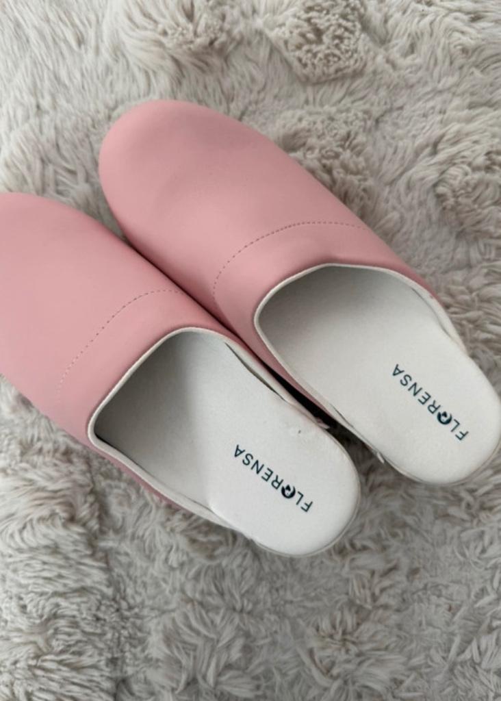 Nieuwe Florensa zorgklompen roze maat 39, Kleding | Dames, Schoenen, Florensa, Nieuw, Ophalen of Verzenden, Roze