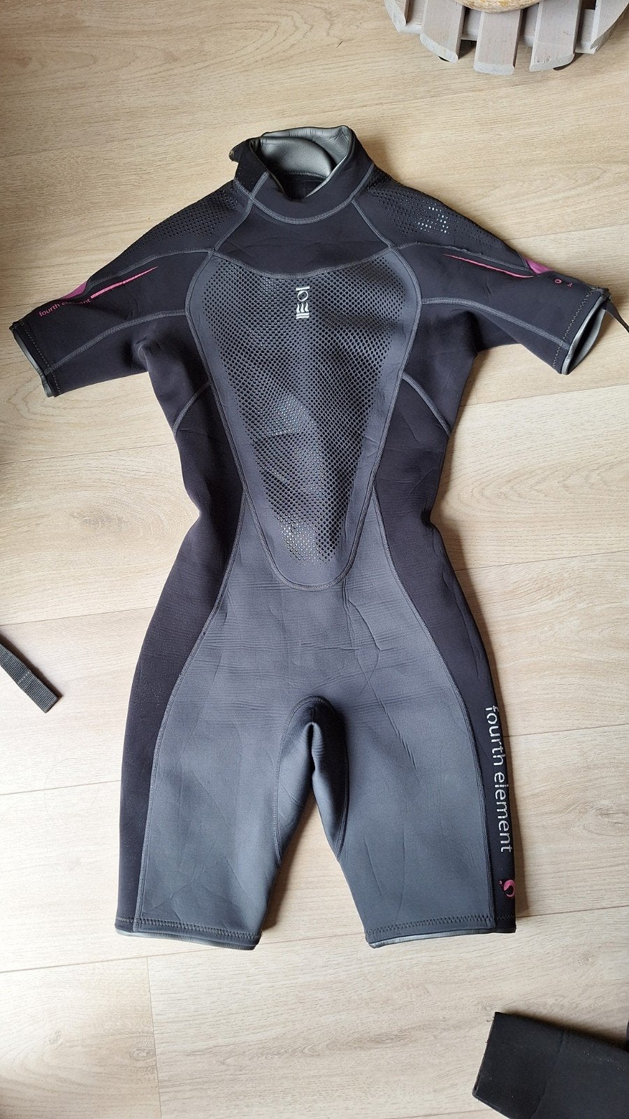 Shorty Fourth Element 3mm Wetsuit Dames, Ophalen of Verzenden, Zo goed als nieuw, Dame, Wetsuit