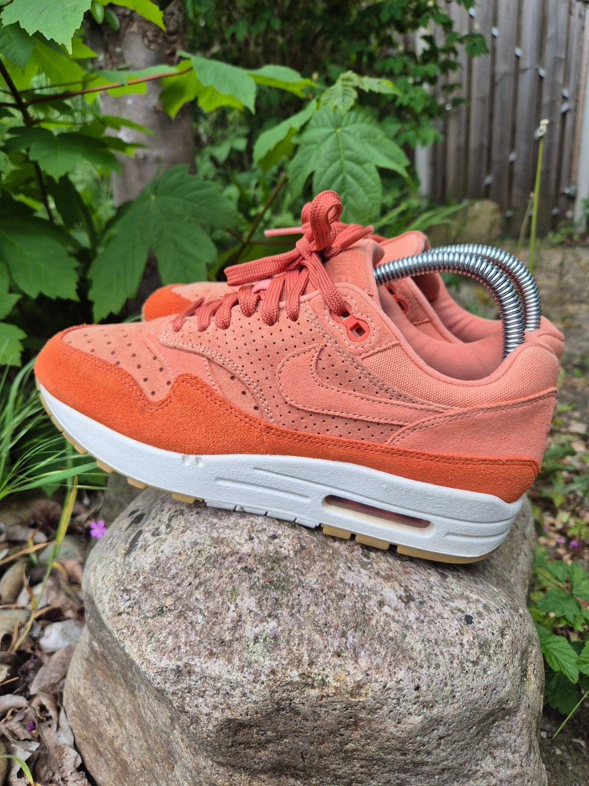 Nike air max 1 Premium 38, Ophalen of Verzenden, Sneakers of Gympen, Zo goed als nieuw, Rood