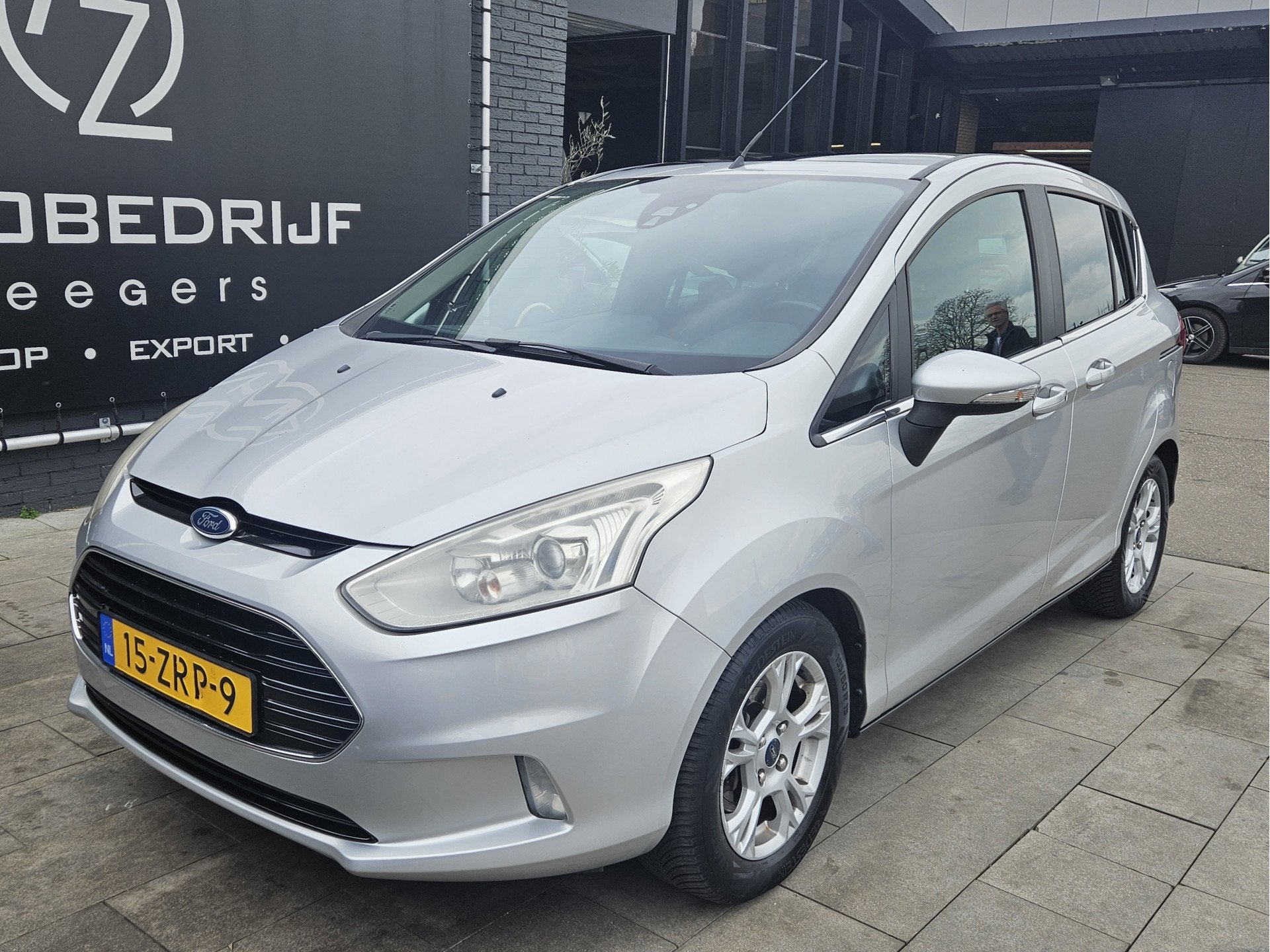 Ford B-MAX 1.0 EcoBoost Titanium *Well-Kept*AC*Heatseat*, Auto's, Euro 5, Gebruikt, 750 kg, Origineel Nederlands