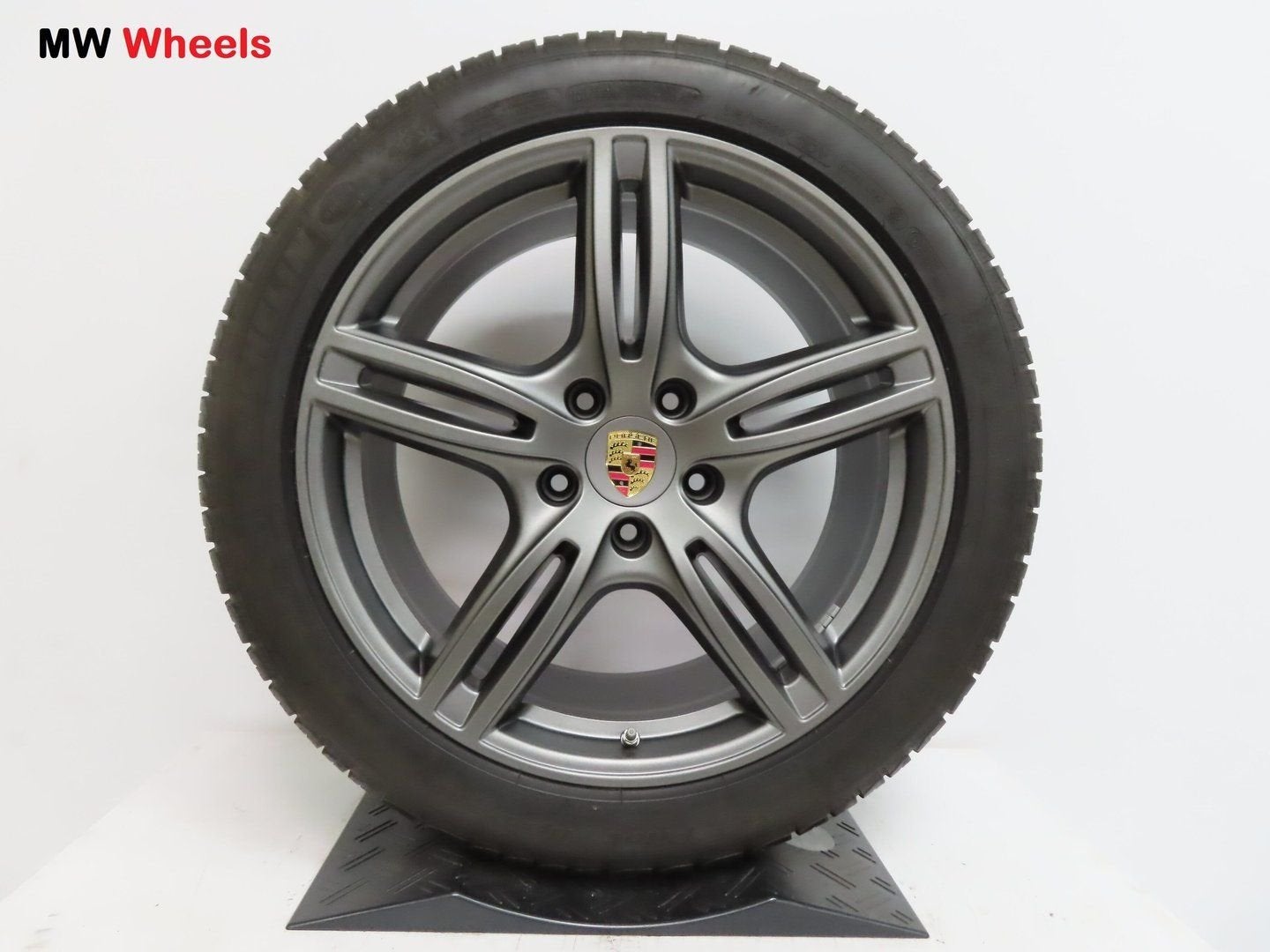 Originele Porsche Panamera 20 inch velgen 971 winterbanden, Auto-onderdelen, Banden en Velgen, Gebruikt, -, 275 mm, -