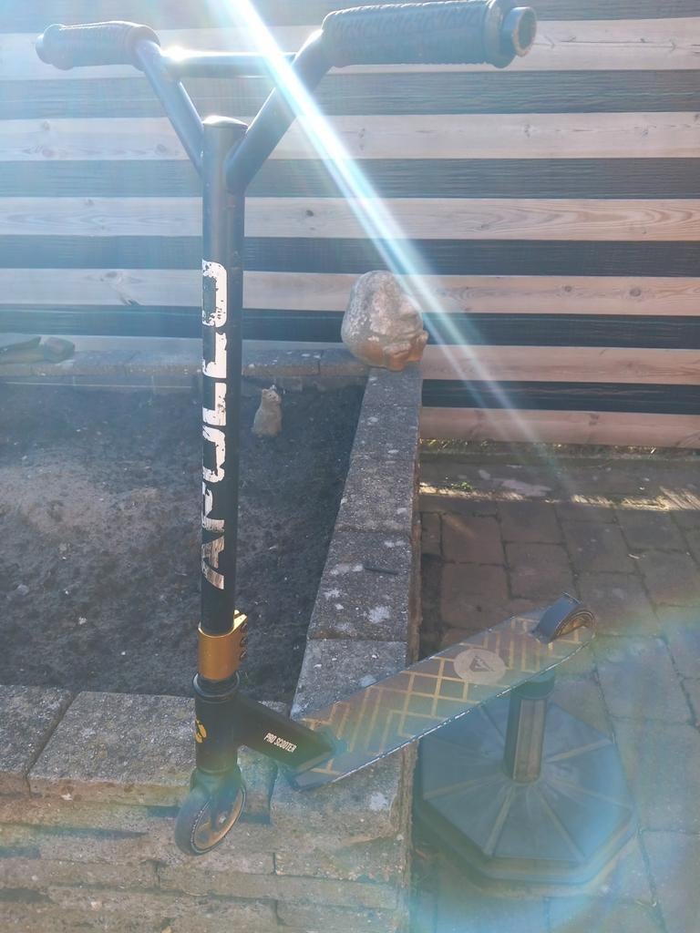 Apollo pro scooter, Fietsen en Brommers, Steps, Ophalen, Gebruikt, Gewone step, Apollo