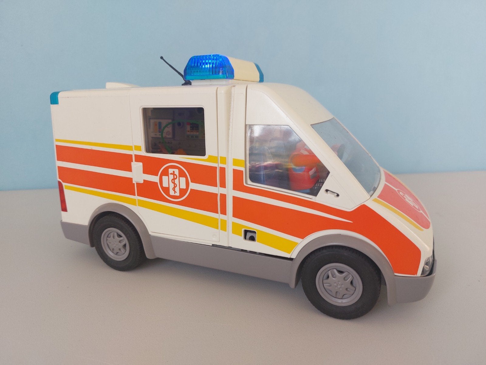 Playmobil- Ambulance, Ophalen of Verzenden, Zo goed als nieuw