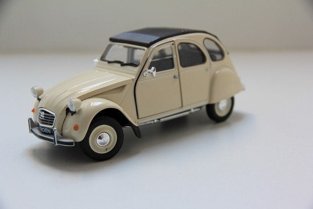 Nieuw modelauto Citroën 2CV / Eend Citroen – Welly 1:24, Auto, Welly., Nieuw, Welly.