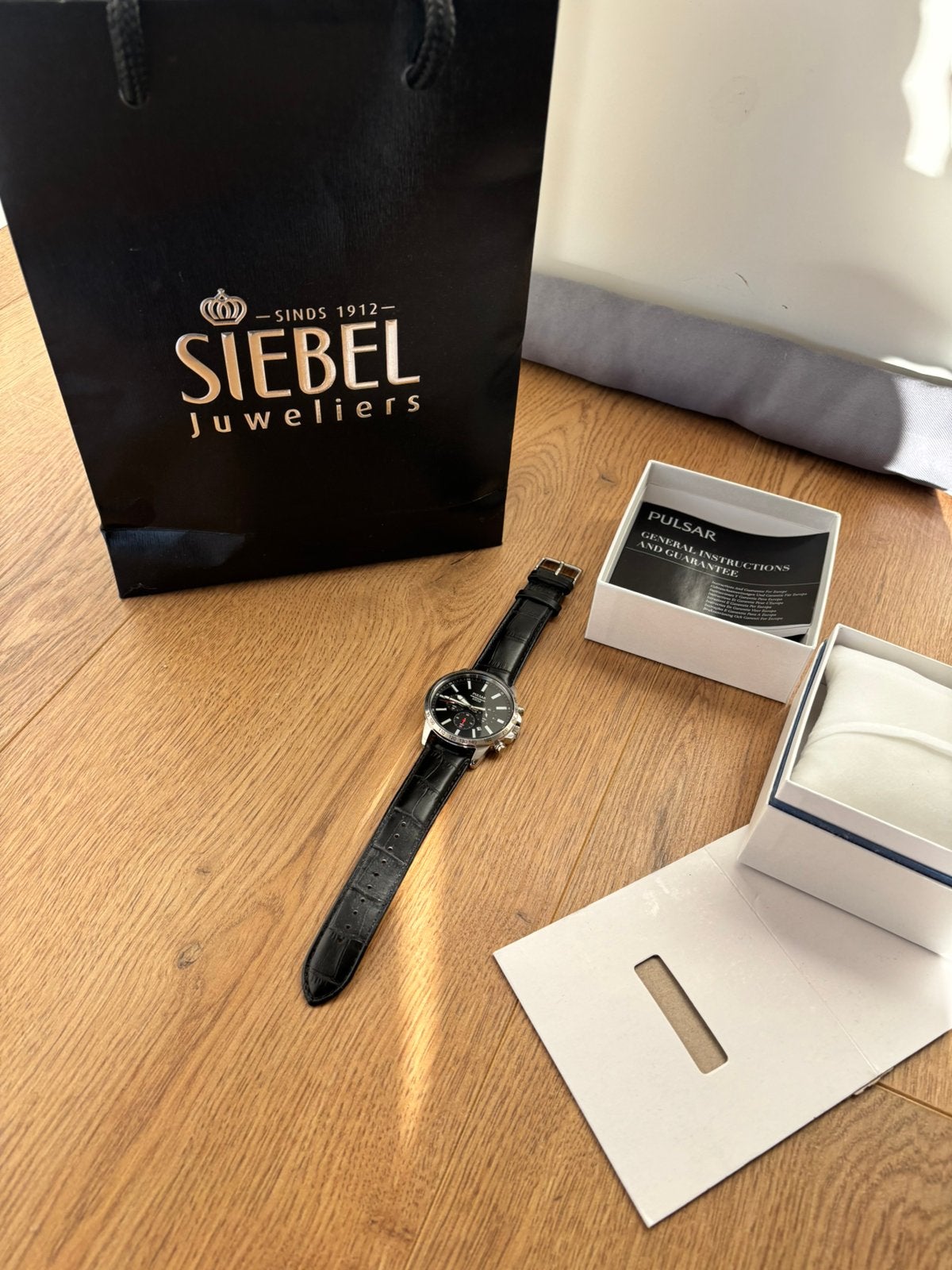 Herenhorloge Nieuw in Doos, Ophalen of Verzenden, Nieuw, Staal, Overige merken