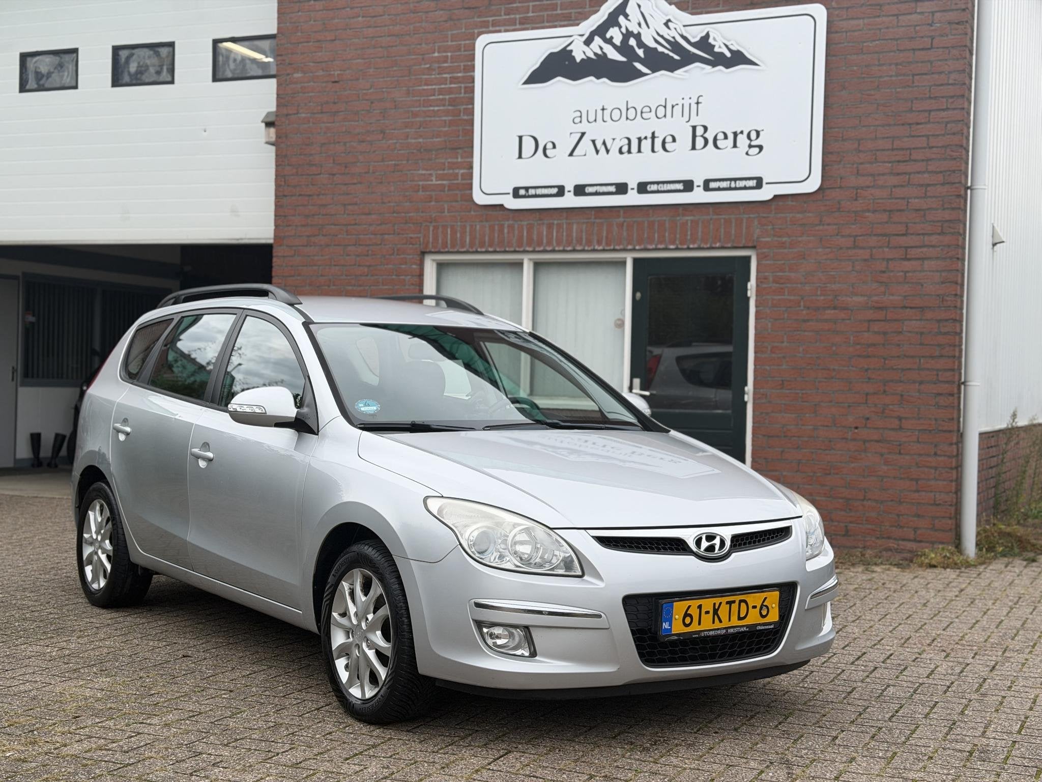 Hyundai i30 CW 1.6i Style, Auto's, Voorwielaandrijving, Gebruikt, 1591 cc, 4 cilinders