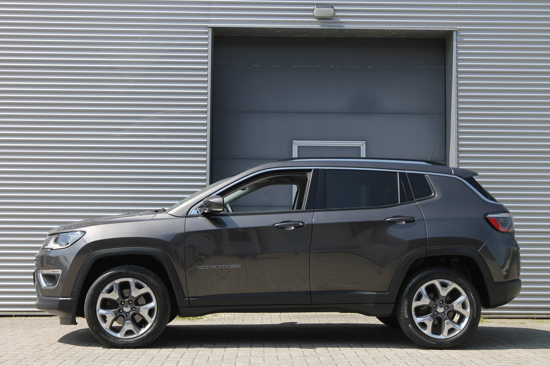 Jeep Compass 1.4 MultiAir Limited 4x4 I Automaat I Navi I 1/, Automaat, Dealer onderhouden, 450 kg, Gebruikt