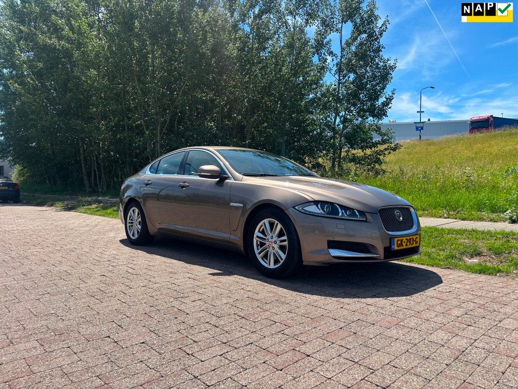 Jaguar XF 2.2D, Auto's, Automaat, Euro 5, Achterwielaandrijving, Gebruikt