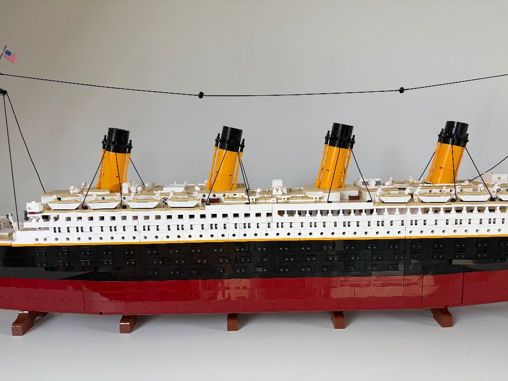 Foto 5 van Titanic Model bouwblokken 9090 stuks