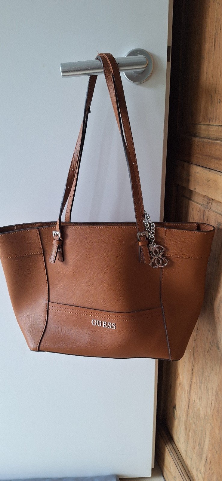 Mooie Guess tas, zo goed als nieuw, Ophalen, Zo goed als nieuw, Bruin, Handtas
