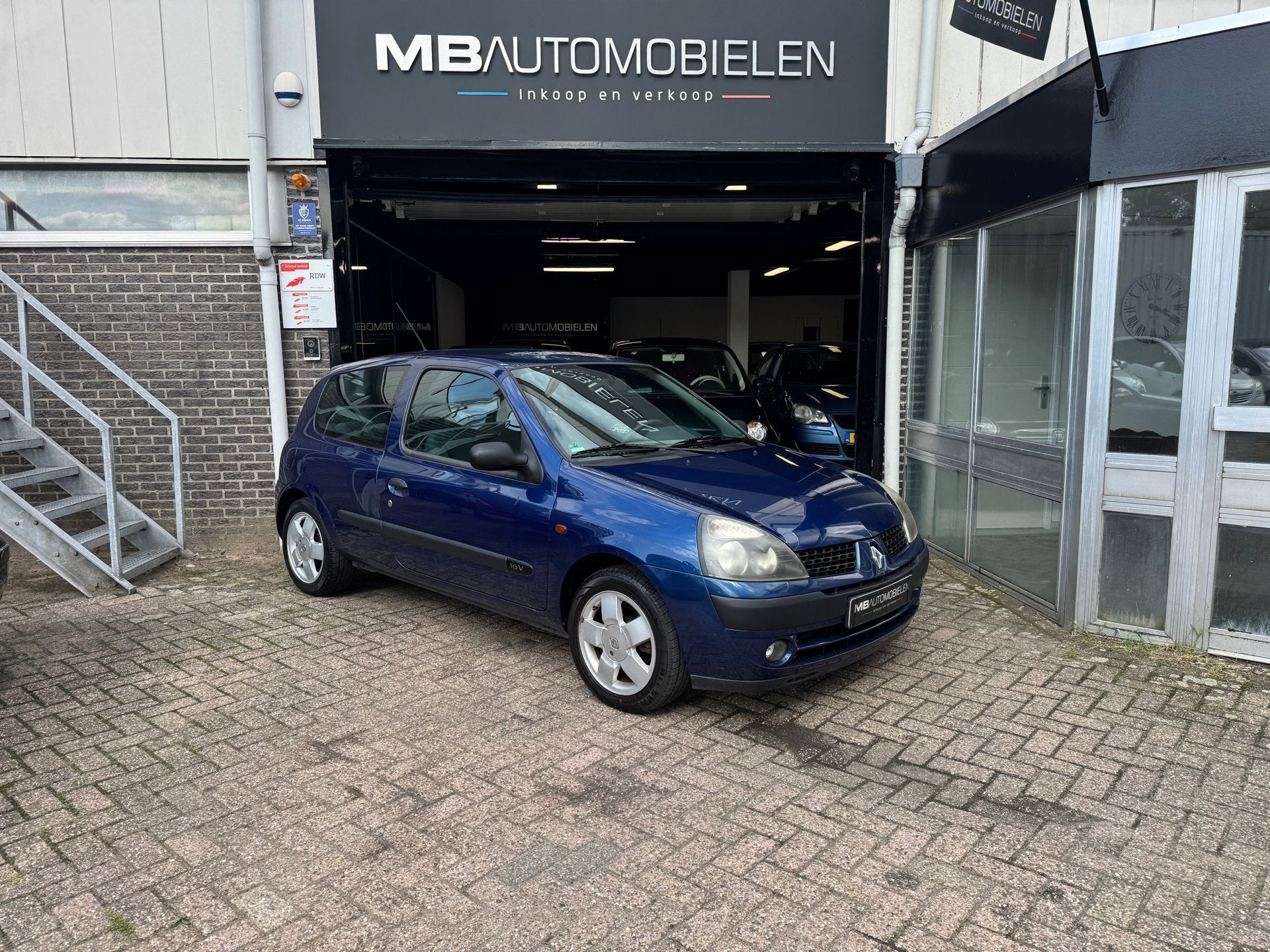 Renault Clio 1.2-16V Dynamique/Trekhaak/Nap/electr.ramen/APK, Elektrische ramen, Gebruikt, 31 €/maand, 4 cilinders