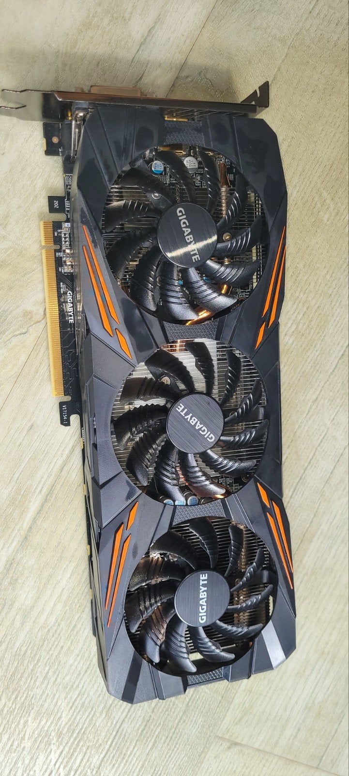 Gigabyte GeForce GTX 1070 Ti GAMING 8G Videokaart, Computers en Software, Videokaarten, PCI-Express 3, Gebruikt, HDMI, Ophalen of Verzenden