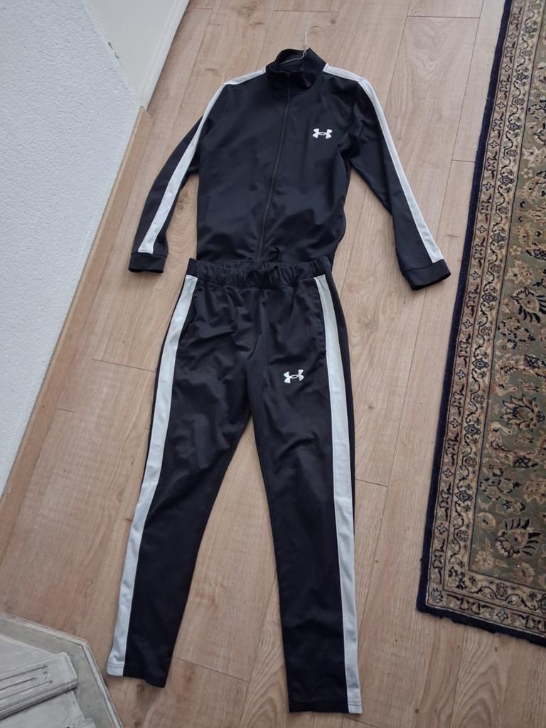 Under Armour  Trainingspak  Maat M, Ophalen of Verzenden, Zwart, Algemeen