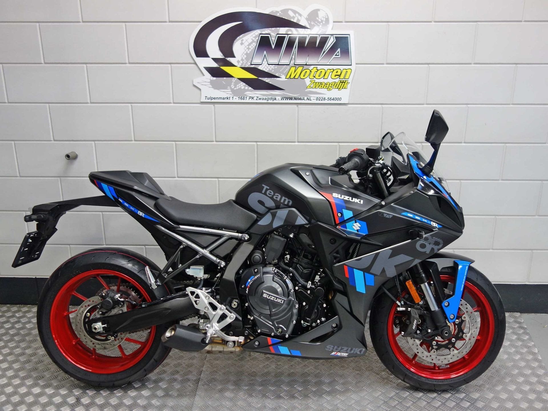 Suzuki GSX-8R, Meer dan 35 kW, Overig, Gebruikt, Bedrijf