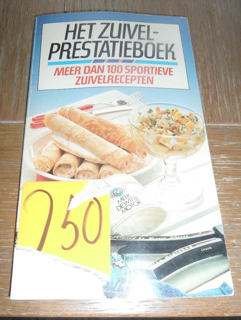 Het zuivel-prestatieboek van AH, Gelezen, Dieet en Voeding, Albert Heijn, Ophalen of Verzenden