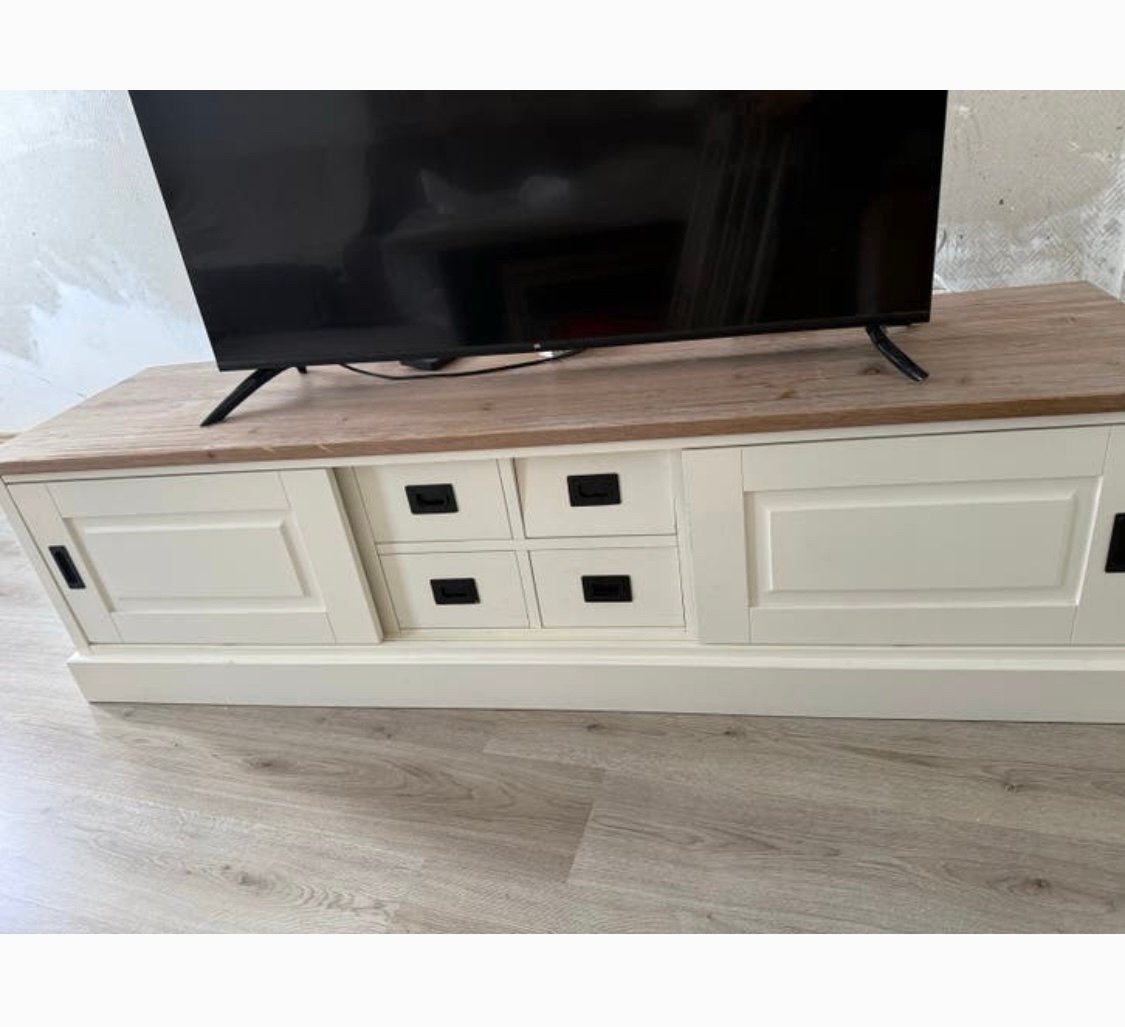 Landelijk tv meubel 180x49x49 - Zo goed als nieuw, Huis en Inrichting, Ophalen, 150 tot 200 cm, Zo goed als nieuw, Minder dan 100 cm