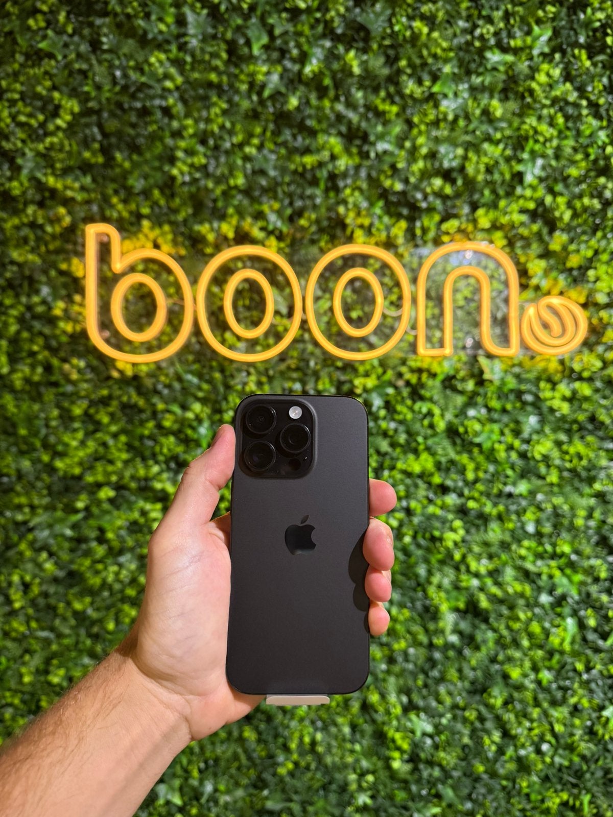 Apple iPhone 16 Pro 256GB - Black Titanium, Telecommunicatie, Mobiele telefoons | Apple iPhone, Zwart, Nieuw, Ophalen of Verzenden