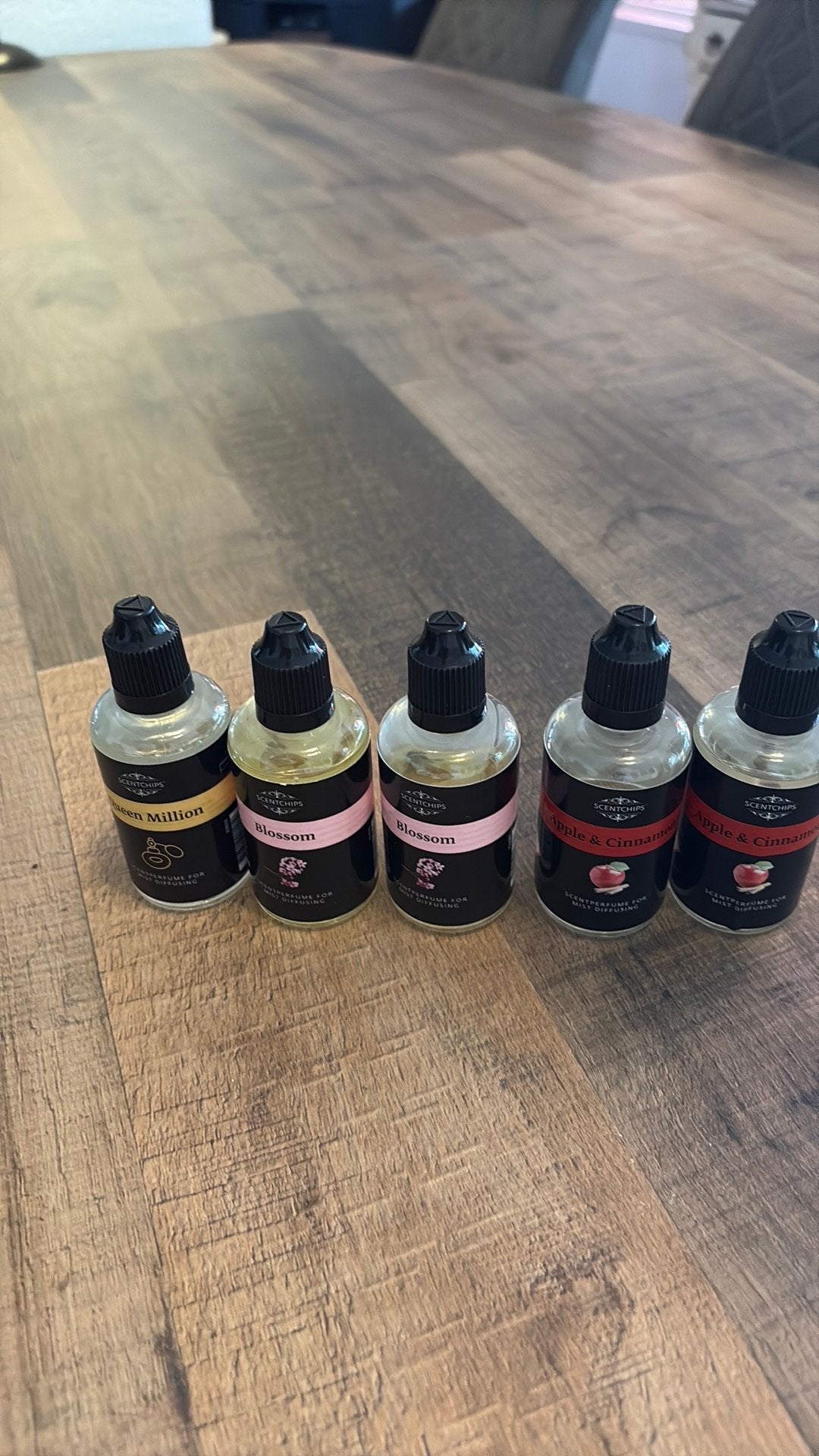 Scentchips, Ophalen of Verzenden, Zo goed als nieuw, Zwart, Handen en Nagels