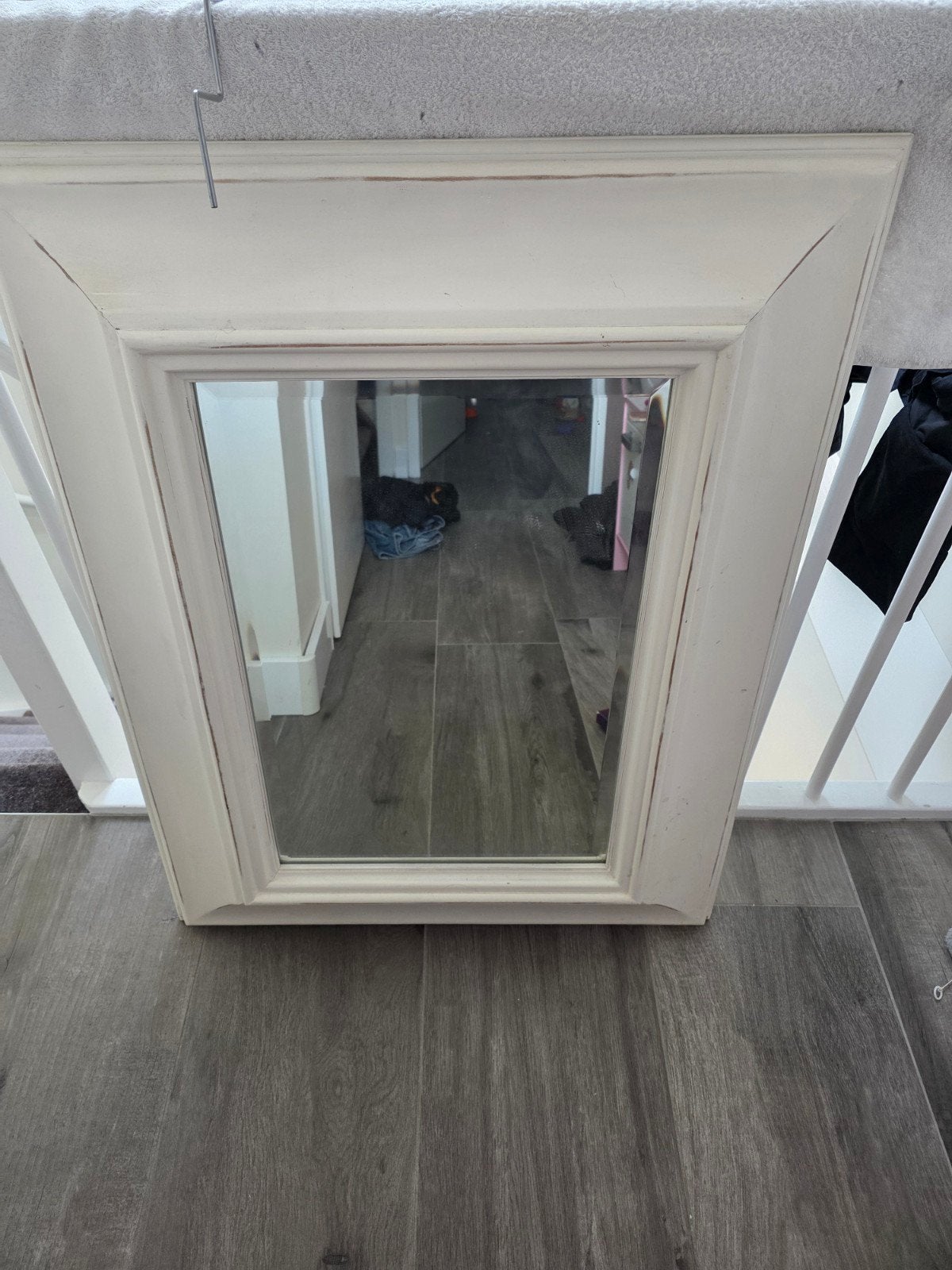 Riverdale spiegel met witte houten lijst, Ophalen, Gebruikt, Minder dan 100 cm, Rechthoekig