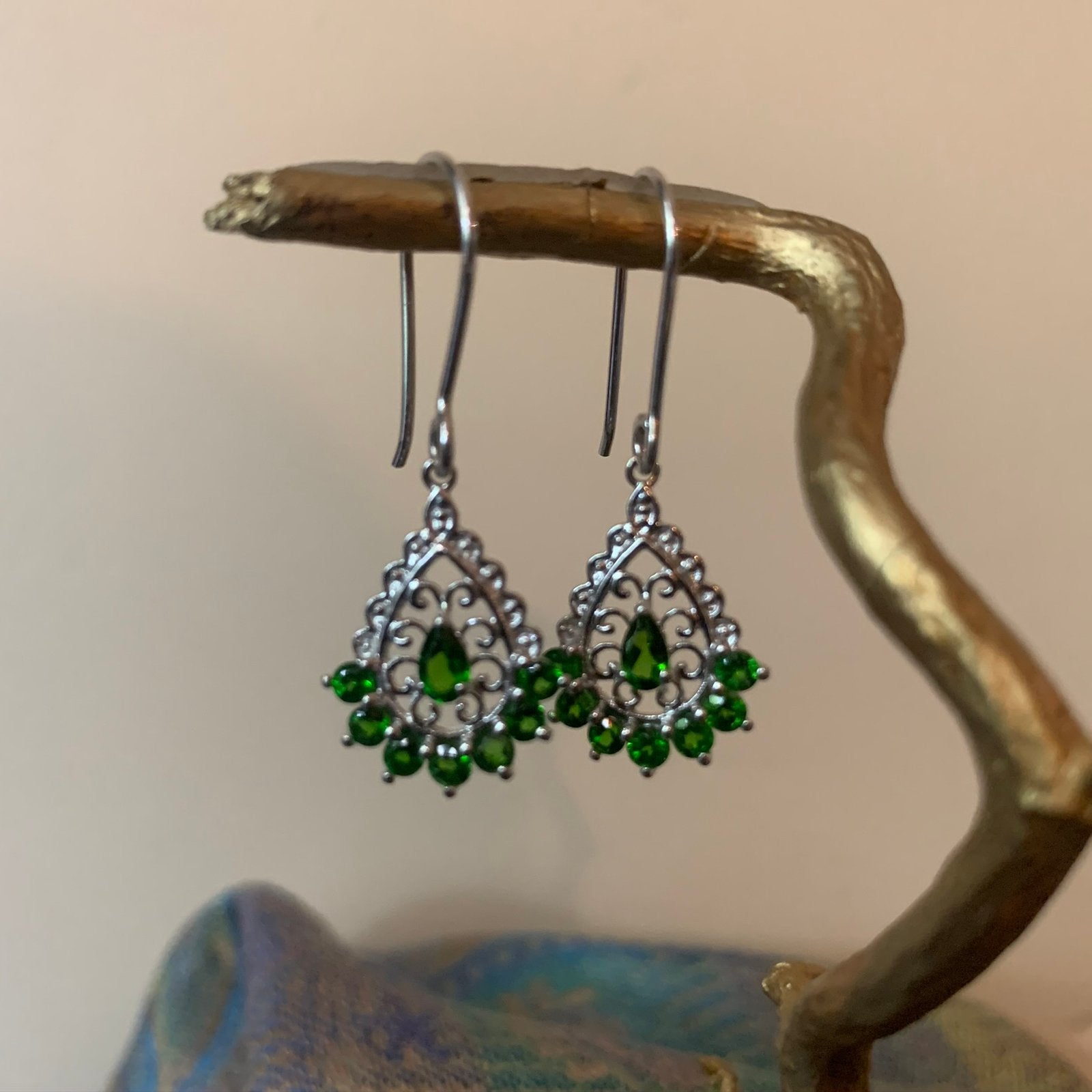Diopsiet chroomdiopsiet beschermt geluk vreugde intuïtie, Sieraden, Tassen en Uiterlijk, Hangers, Magnolia11, Nieuw, Ophalen of Verzenden