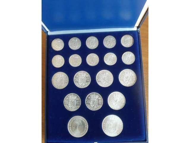Nederland complete set Zilvergeld Juliana, Postzegels en Munten, Munten | Nederland, Koningin Juliana, Setje, Zilver, Overige waardes