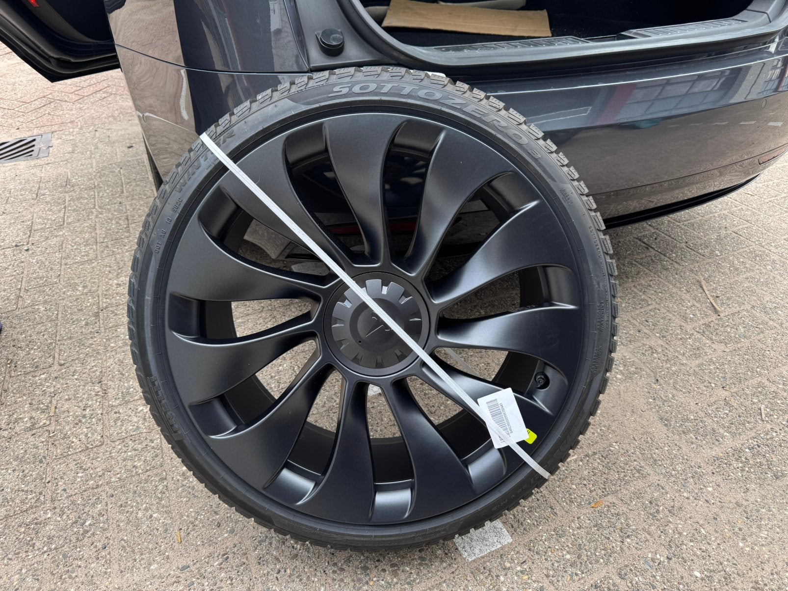 Originele Tesla Model Y 21” Überturbine velg  1188226 NIEUW, 255 mm, Banden en Velgen, Nieuw, Personenwagen