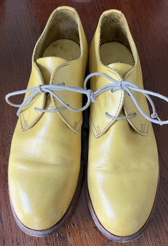 gele MOMA veterschoenen maat 37, Schoenen met lage hakken, Geel, Ophalen of Verzenden, Zo goed als nieuw