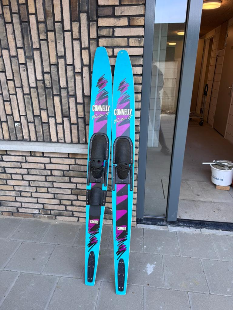 Waterski’s incl. touw, Watersport en Boten, Ophalen, Gebruikt, Waterski's