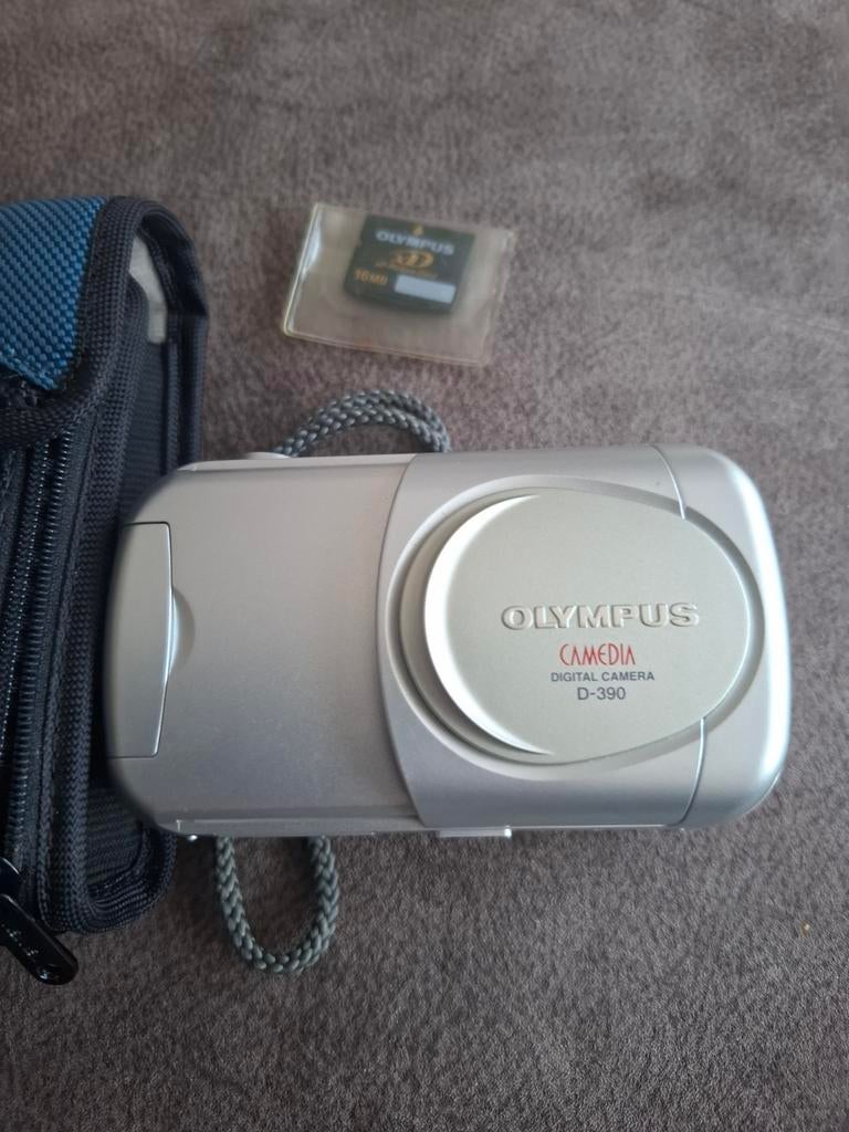 Olympus Camedia D-390 met 16MB kaart en tasje, Compact, Ophalen of Verzenden, Zo goed als nieuw, Olympus