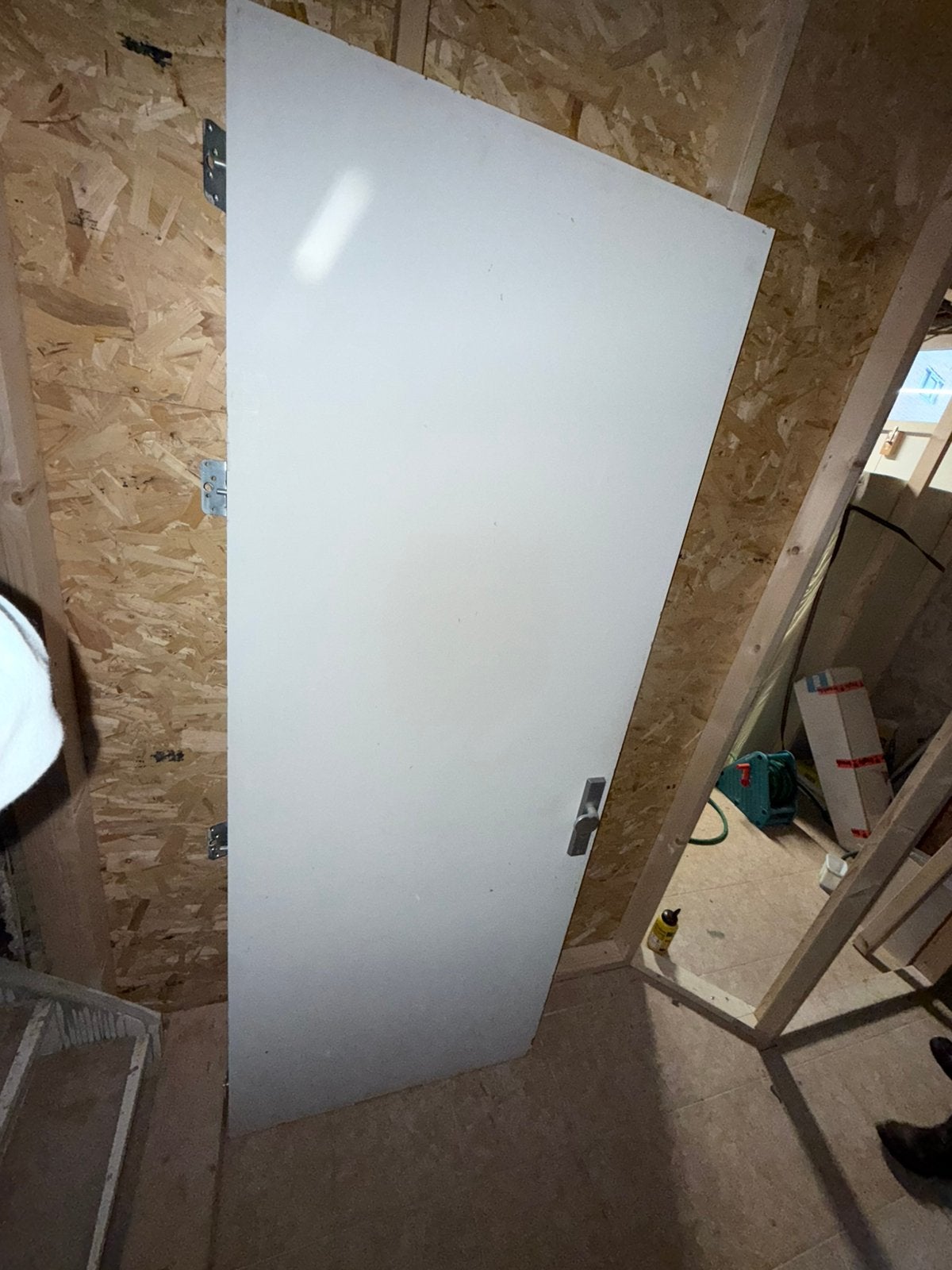 Massieve hardhouten stompe deur, Ophalen, Zo goed als nieuw, Buitendeur, 200 tot 215 cm