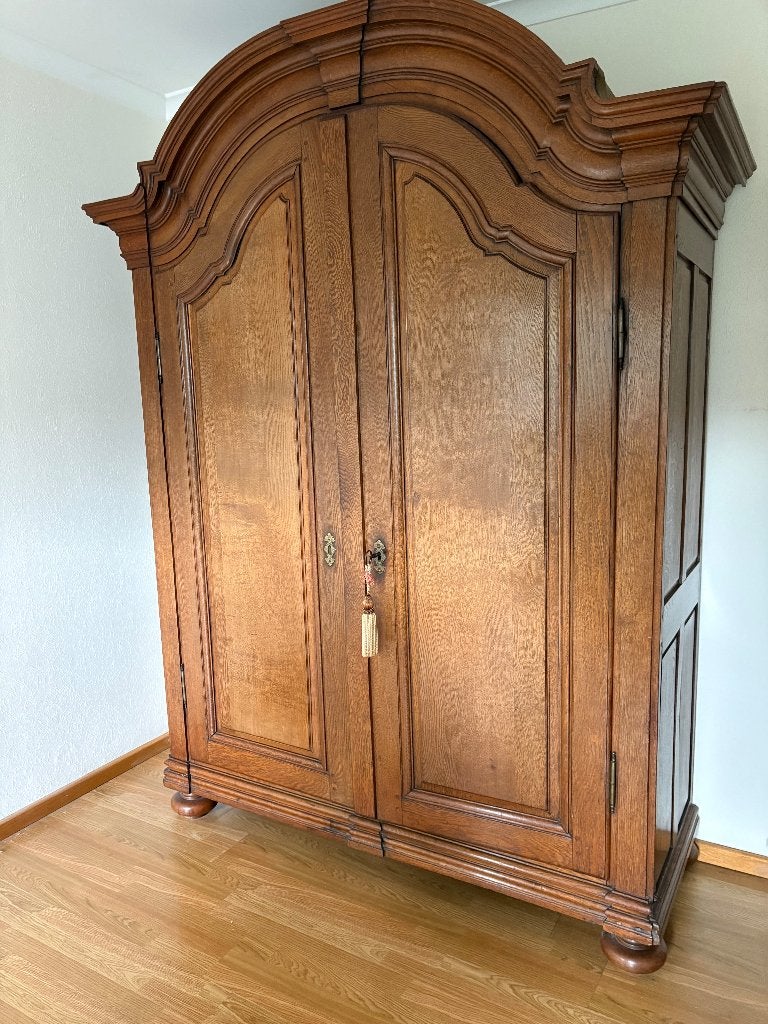 Antieke kast, Antiek en Kunst, Ophalen