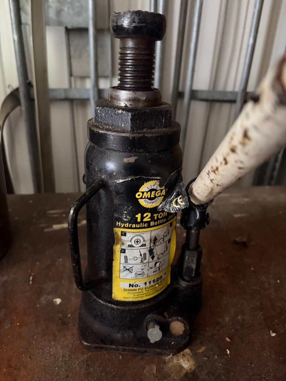 Omega 12 Ton Hydraulische Potkrik - Gebruikt, Ophalen, Gebruikt, Hydraulisch, Potkrik
