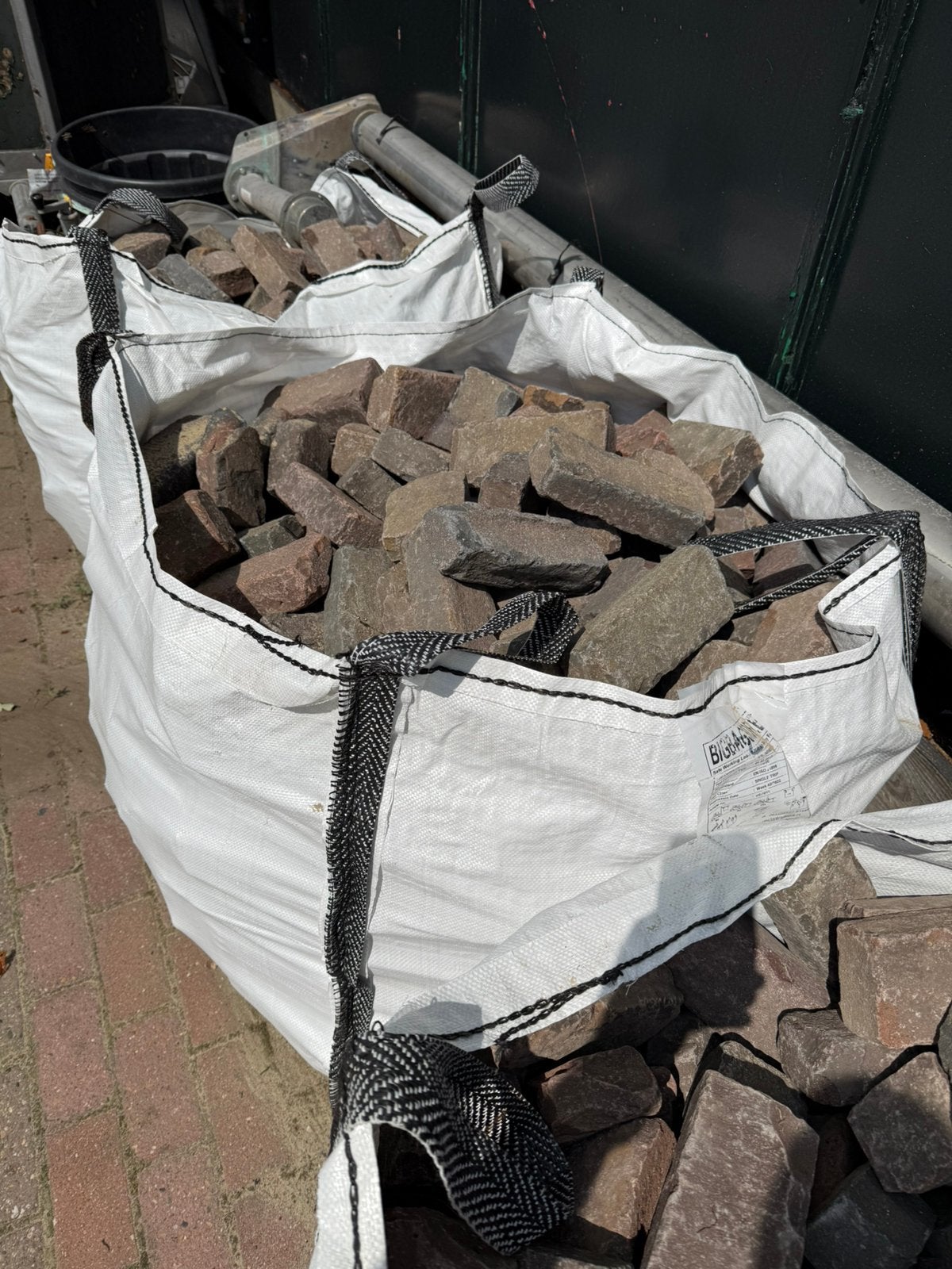 Oud gebakken waalformaat bont genuanceerd, Tuin en Terras, Haardhout, 6 m³ of meer, Ophalen