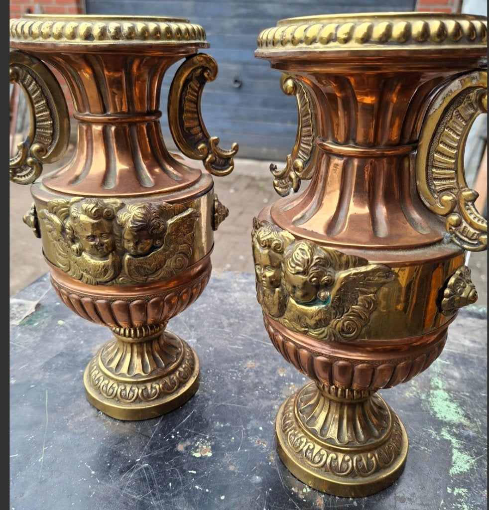 TWEE   KOPER  KANDELAARS, Ophalen of Verzenden, Koper of Brons