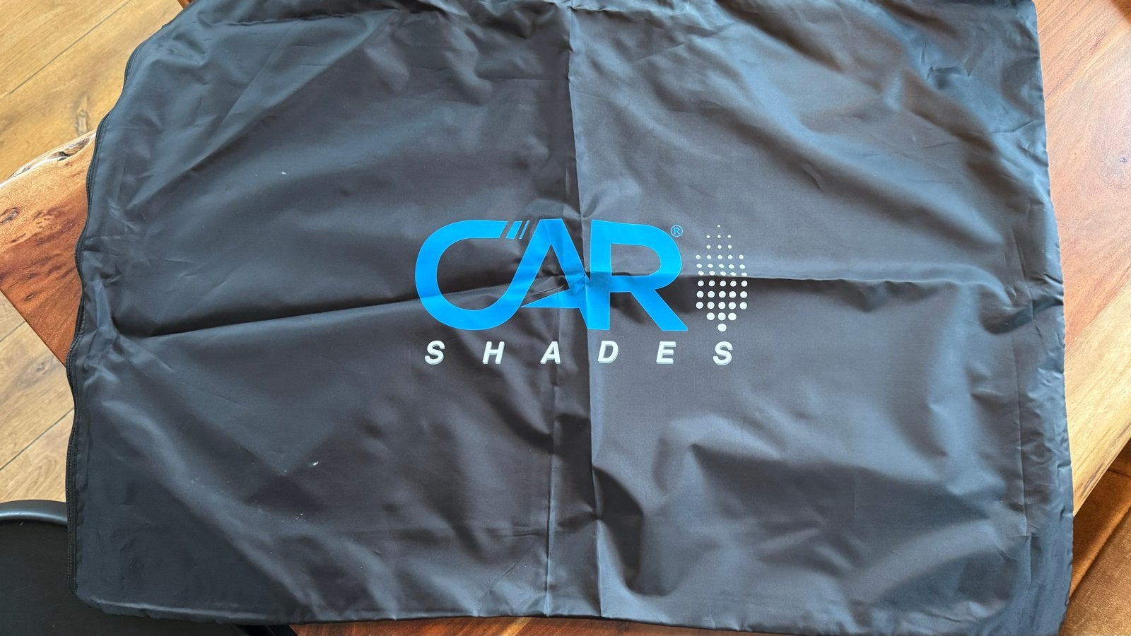 Car Shades zonneschermen, Ophalen, Zo goed als nieuw