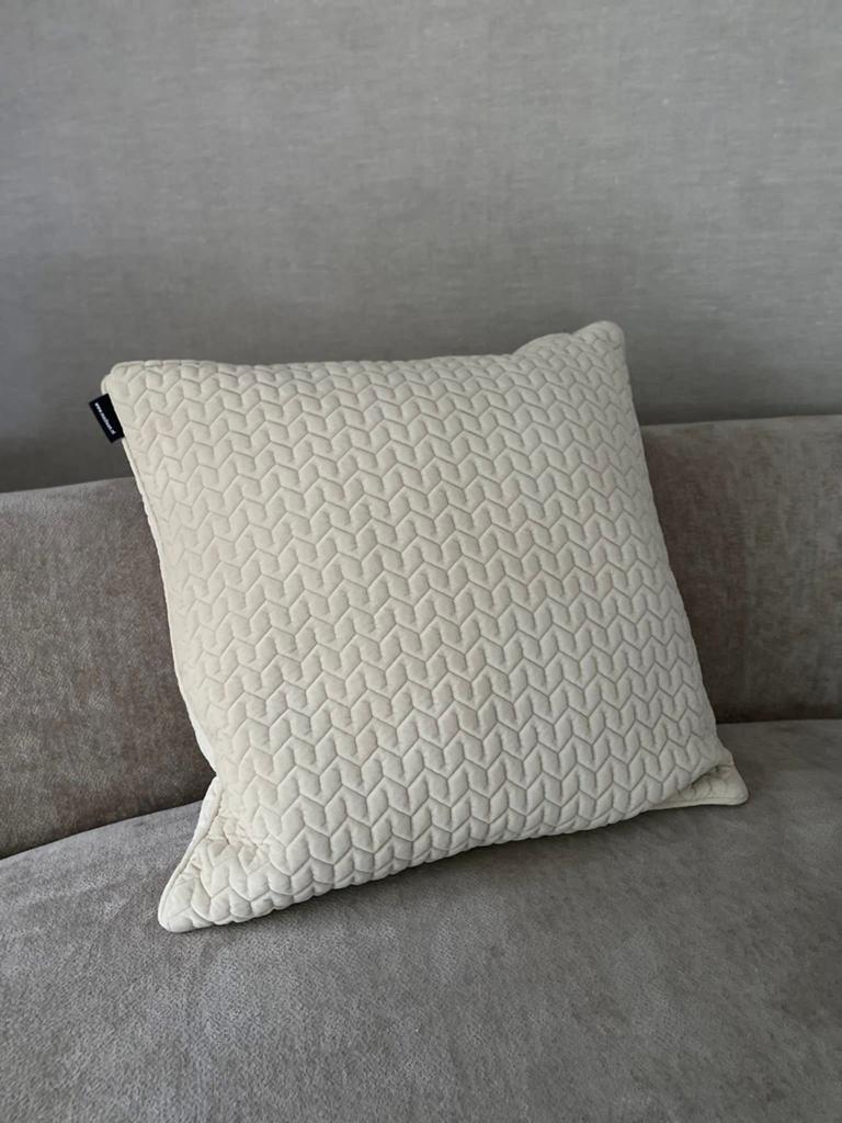 Madison Kussen Creme 60x60 cm, Ophalen of Verzenden, Zo goed als nieuw, Beige, Vierkant