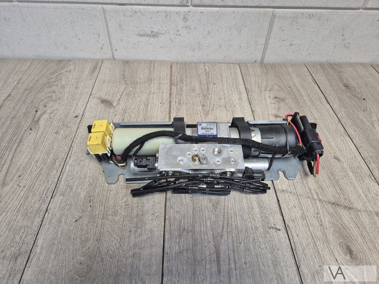 Cabrio dakpomp hydraulisch van Opel Astra H twintop 13197772, Auto-onderdelen, Gebruikt, -, -, Opel