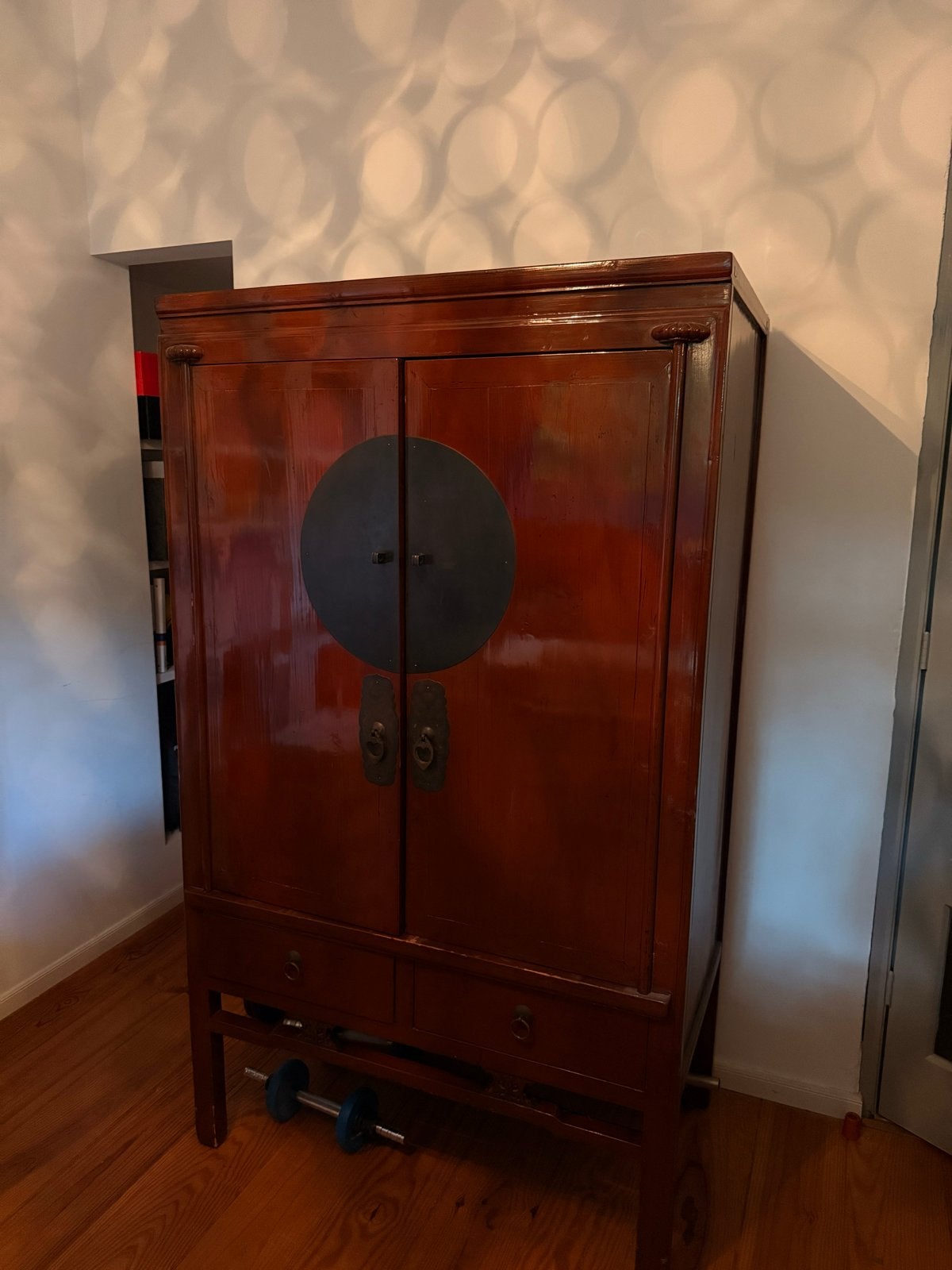 Antieke Chinese kast, rood gelakt, 105x61x180 cm, Ophalen