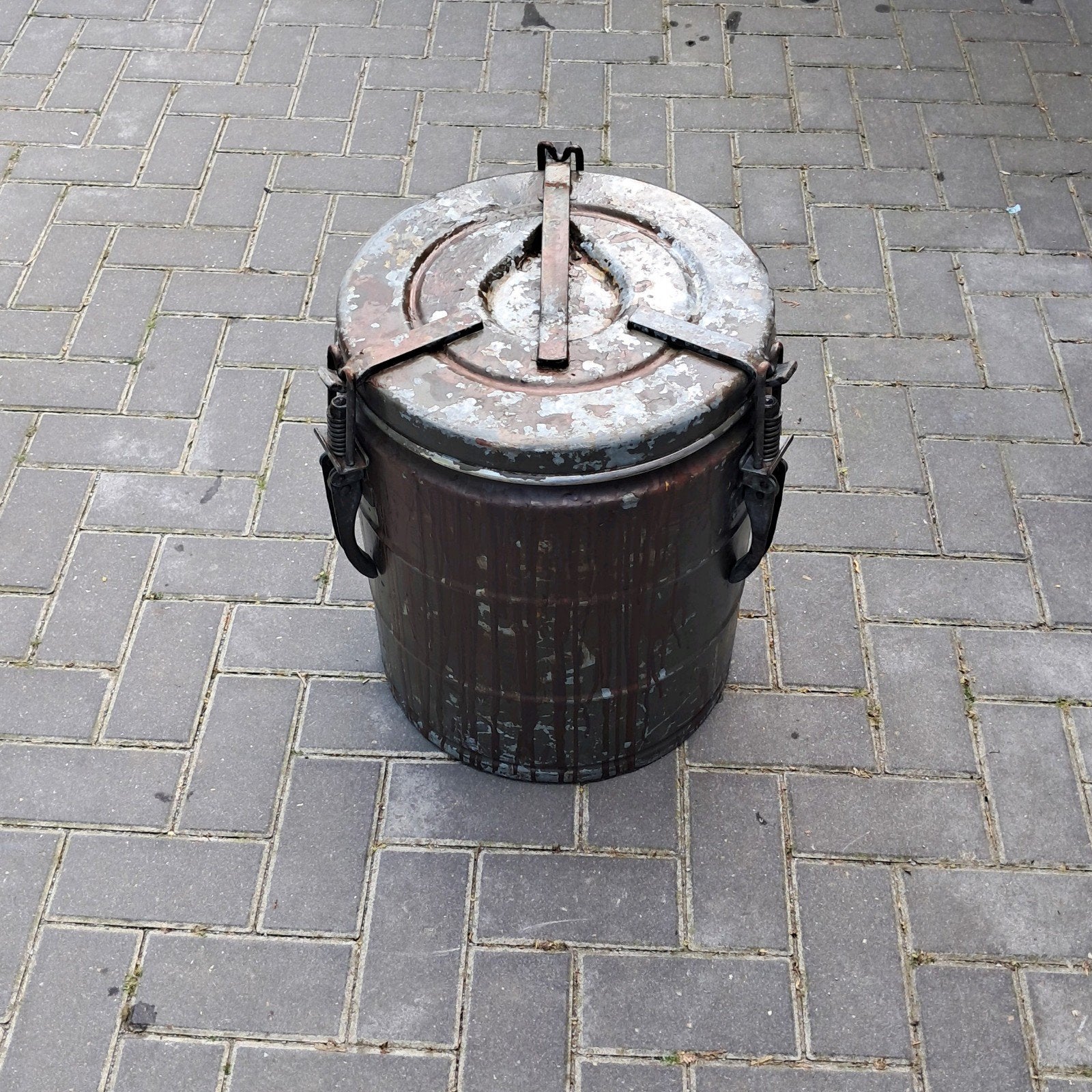 Goedwerkende gamel 40 liter - Brits leger (2 stuks), Ophalen of Verzenden, Overige soorten, Engeland, Overige typen