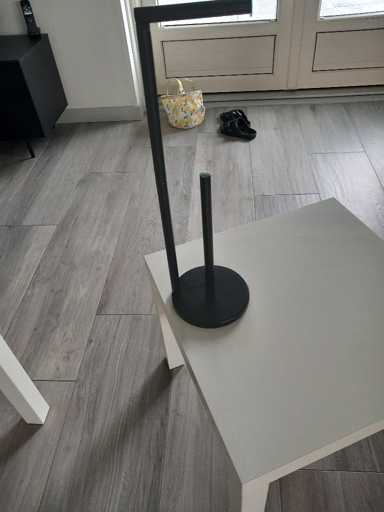EEN NIEUWE ZWARTE  METALEN WC ROLHOUDER MERK GDNR, Toilet-accessoire, Nieuw, Ophalen of Verzenden, Overige merken