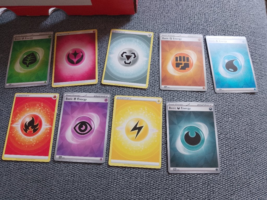 650 energie Pokemon kaarten, Ophalen, Zo goed als nieuw, Meerdere kaarten