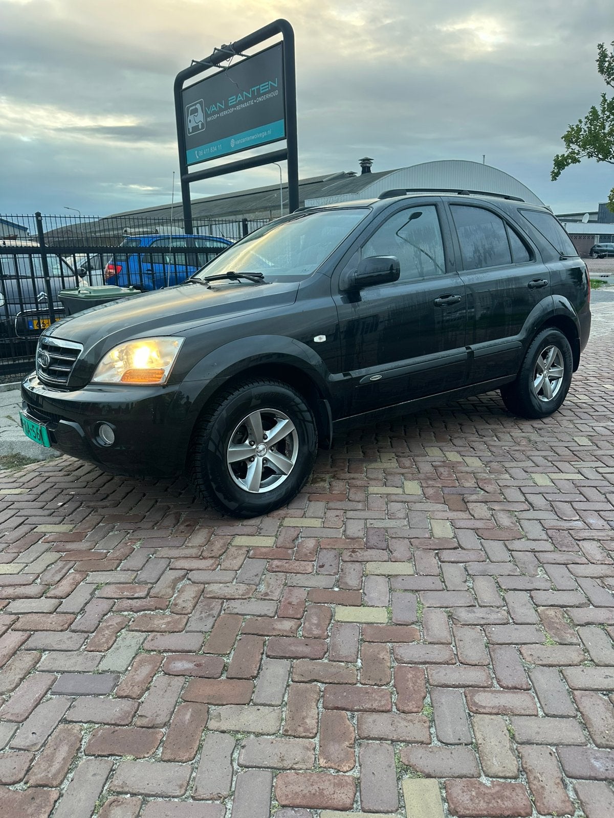 Kia Sorento 3.3 V6 AUT 2008 Zwart, Auto's, Automaat, Zwart, 1886 kg, Zwart