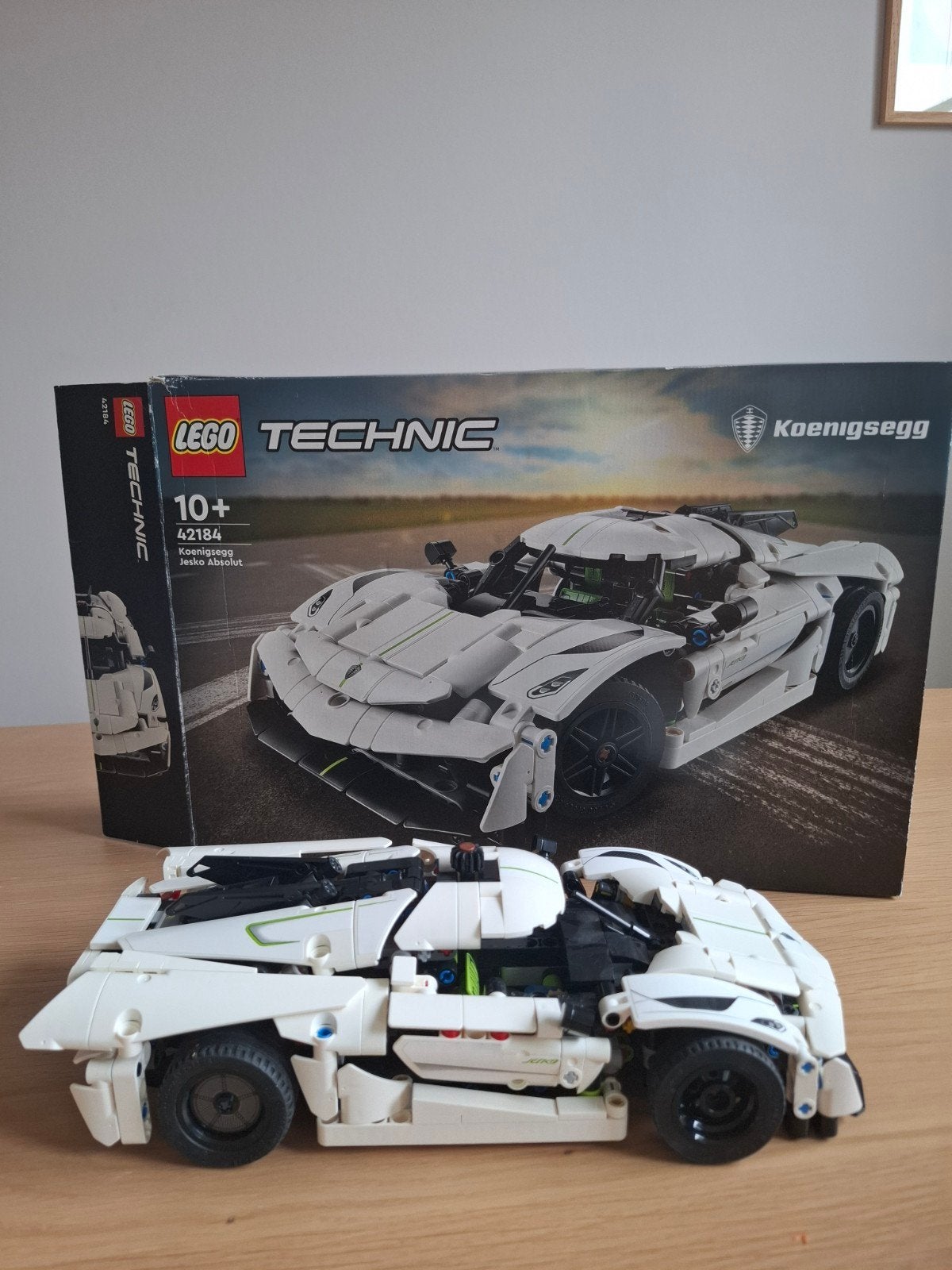 LEGO Technic Koenigsegg  42184 - zgan, Ophalen of Verzenden, Zo goed als nieuw