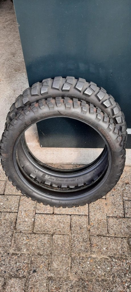 Bridgestone AX41 set, Motoren, Ophalen, Nieuw
