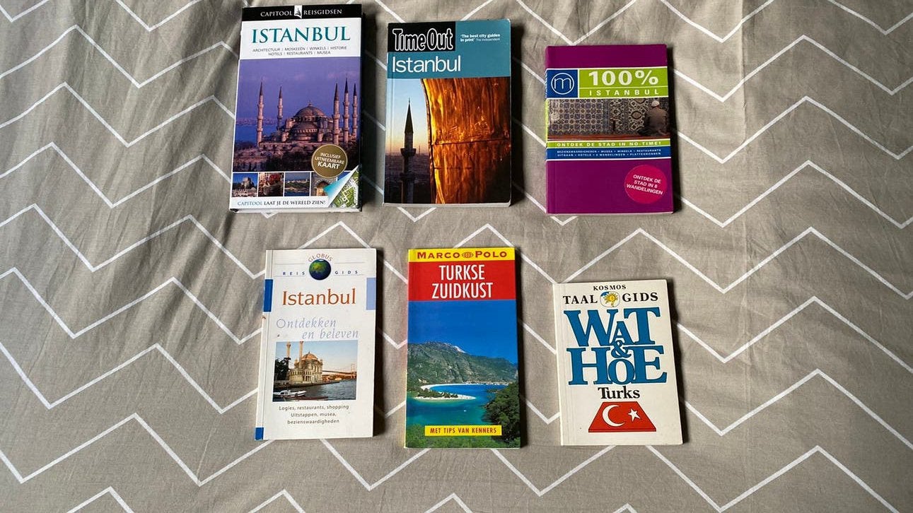 Istanbul Capitool zuidkust Turkije, Boeken, Ophalen of Verzenden, Gelezen