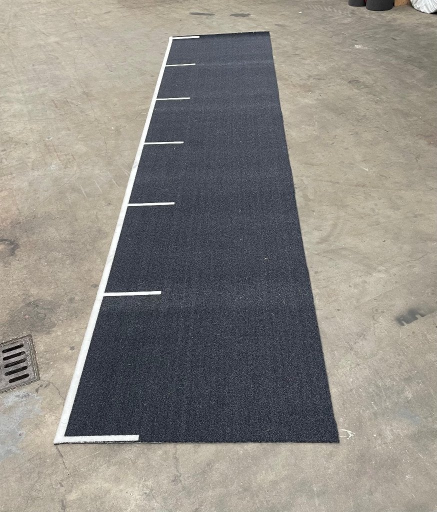 Sprinttrack 1,3 x 6 meter - zwart met witte lijnen, Ophalen of Verzenden, Nieuw, Benen, Overige typen