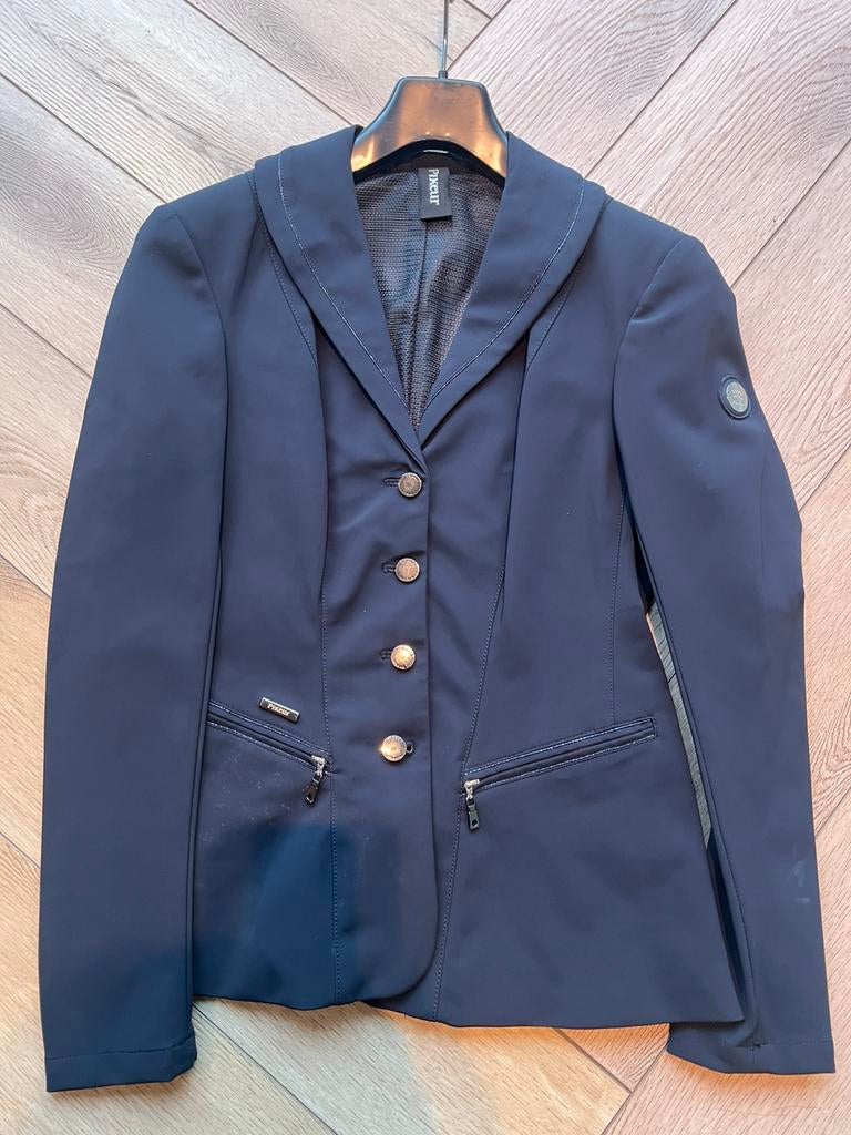 Wedstrijd jasje pikeur donkerblauw, Ophalen of Verzenden, Zo goed als nieuw, Bovenkleding, Kinderen