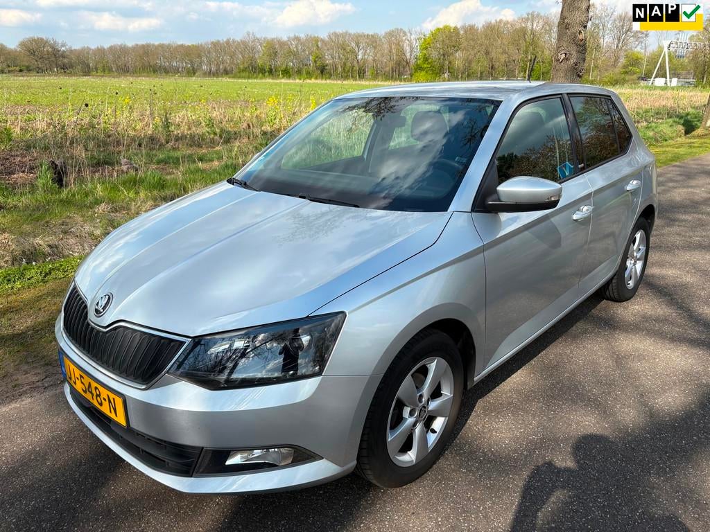 Skoda Fabia 1.2 TSI JOY Apk/Airco/Stoelverw/1Ste Eigenaar/Na, Auto's, Skoda, Voorwielaandrijving, Automatische klimaatregeling