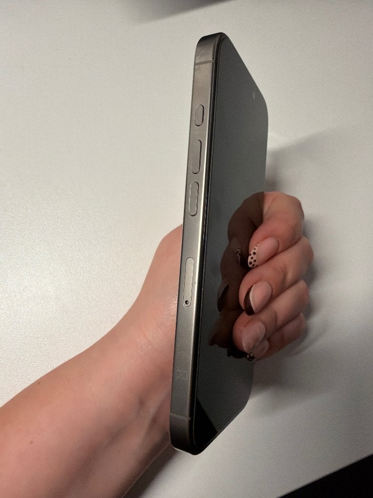 Foto 6 van iPhone 16 Pro - 256GB