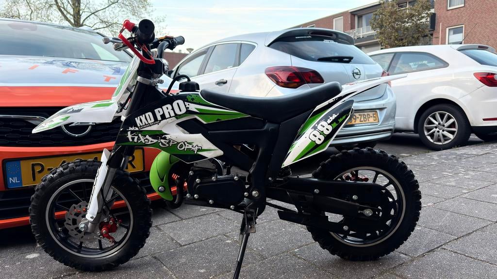 KXD PRO 49cc Kinder Crossmotor - Mooie Staat, Fietsen en Brommers, Minibikes, Midibikes en Pitbikes, Ophalen of Verzenden, Gebruikt